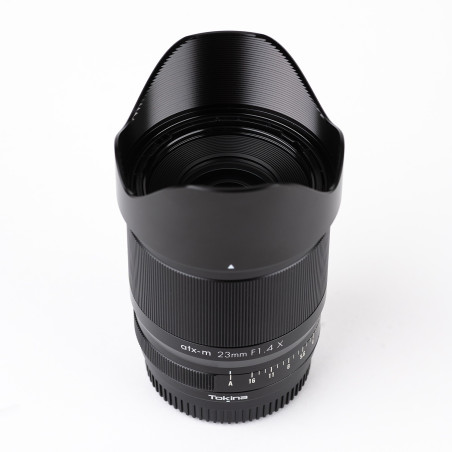 TOKINA atx-m 23mm F1.4 monture FUJI X